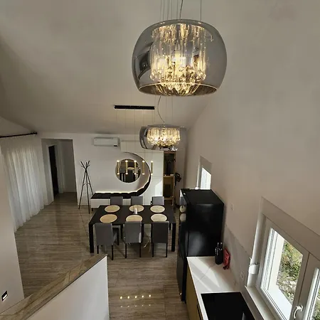 Luxury Loft * 만드레