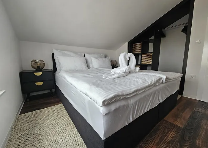 Luxury Loft Мандре