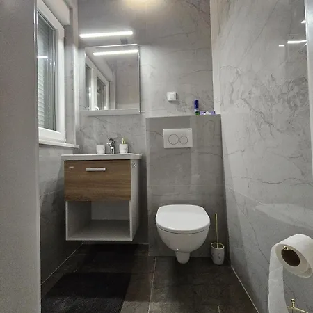Lägenhet Luxury Loft Mandre
