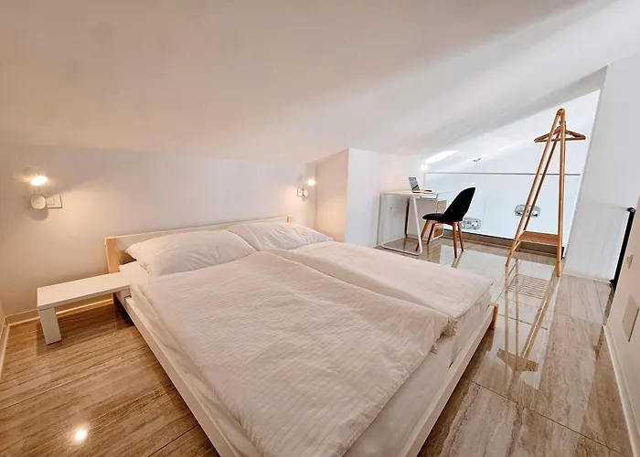 Luxury Loft *